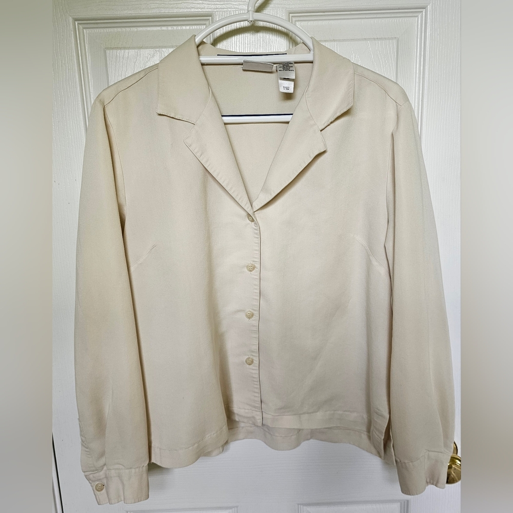 Villager Sport size L cream/white blouse